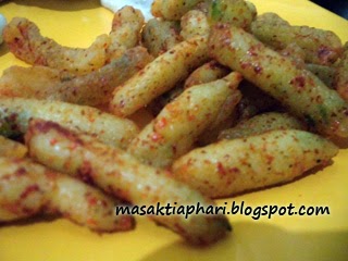 Cara membuat cireng bumbu aneka rasa