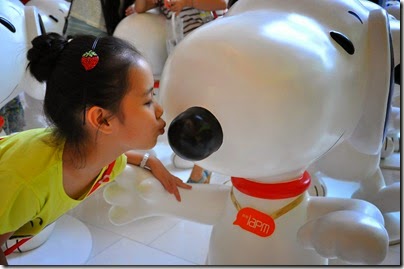 Snoopy Shanghai IAPM 02 (via Chinadaily)