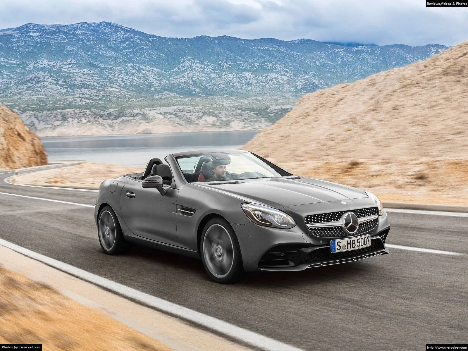 Hình ảnh xe ô tô Mercedes-Benz SLC 2017 & nội ngoại thất