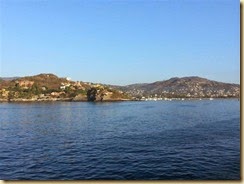 20140224_Zihuatanejo from ship (Small)