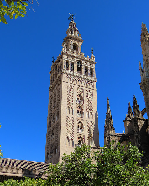 La Giralda, Avenida de la Constitución, Seville