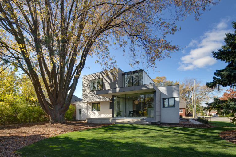 A Restored Heritage Home With Art Moderne Architecture