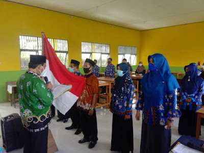 Kadisdik Lantik Pengurus MGMP PAI SMP Kab Kapuas 2021-2023