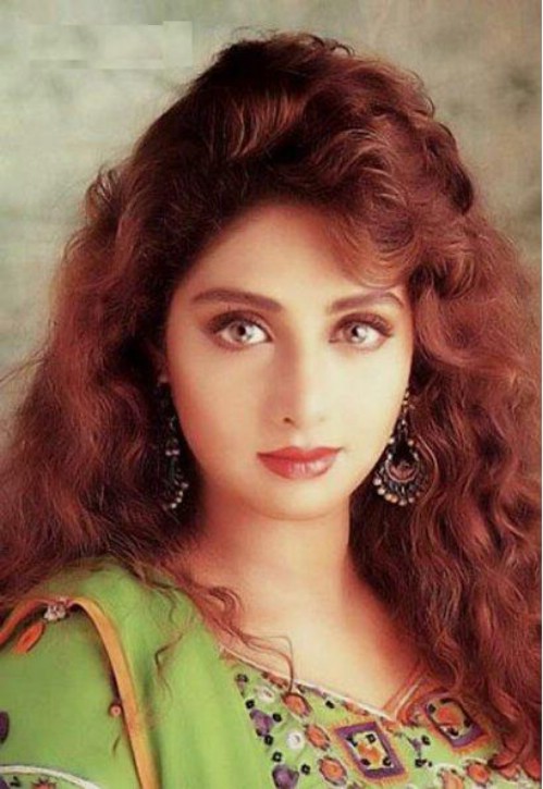Actress Sridevi Wall Paper Collections