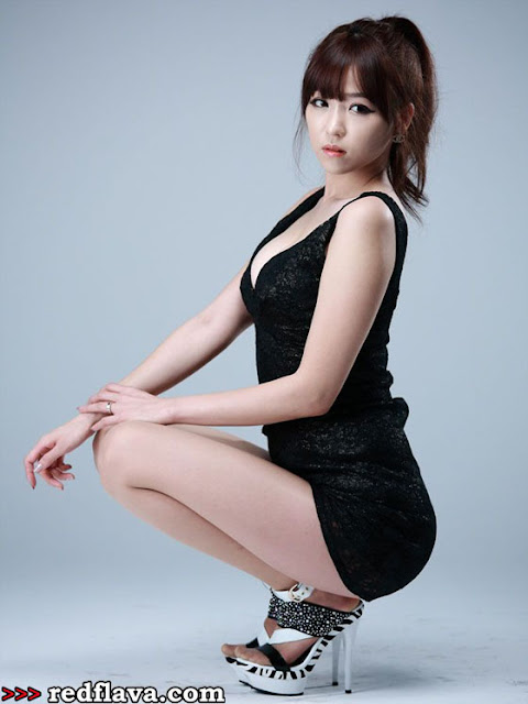Model Korea Cantik Dan Sexy, Lee Eun Hye - Ada Yang Asik