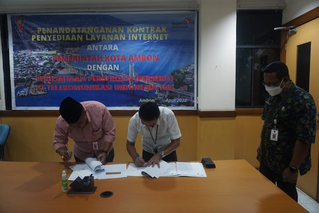Pemkot Ambon dan Telkom Kerjasama Penyediaan Layanan Wi-Fi Station dan Astinet