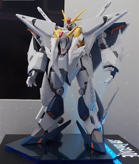 HGUC 1/144 RX-105 Xi Gundam