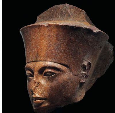 King Tut's partial statue 