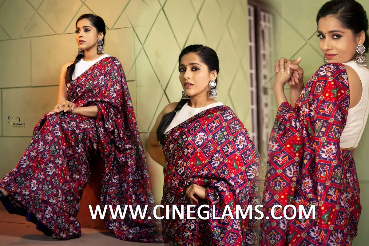 TV Anchor Model Rashmi Gautam Photo Shoot In floral Saree