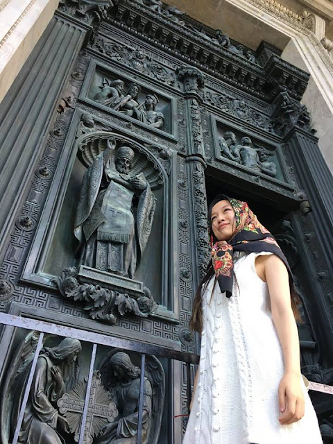 St Isaac Cathedral door