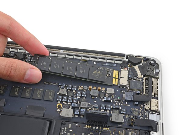 MacBook Pro 13" Retina Display Early 2015 SSD Replacement.