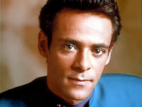 http://www.startrek.com/legacy_media/images/200307/bashir01/320x240.jpg