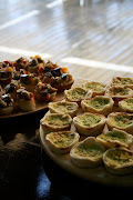 Mini quiche e crostini di caponata (img )