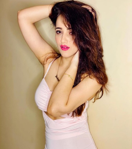 Himani Sharma Age, Height, Boyfriend, Wiki, Biography and more - Stars Biowiki