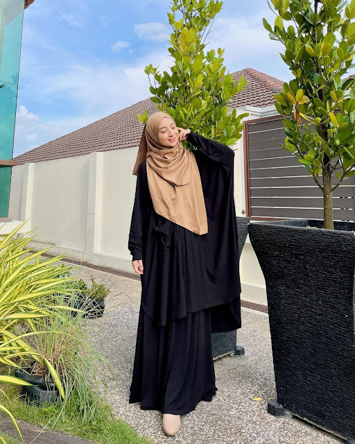 Referensi Outfit of The Day untuk Remaja Modern