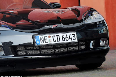 Chevrolet Corvette Competition Photo