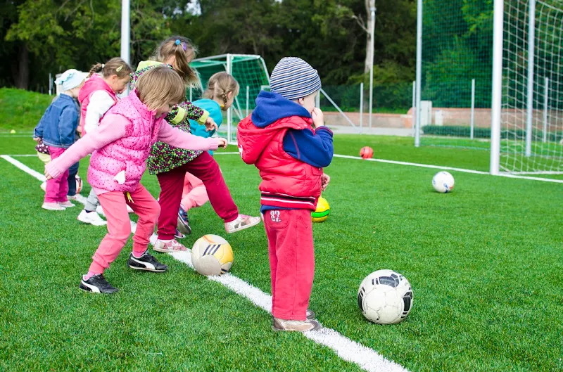 Experts point to major benefits of sports in children's lives 