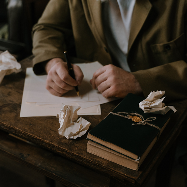 My Messy Drafts Taught Me More Than Any Writing Rule Ever Did