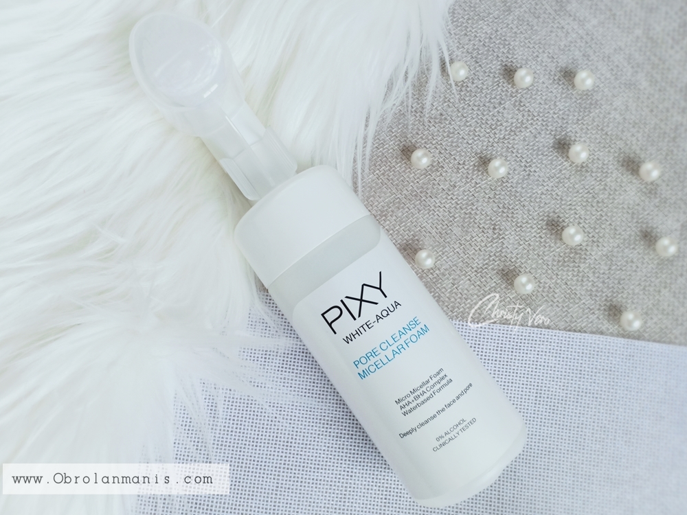 PIXY White-Aqua Pore Cleanse Micellar Foam