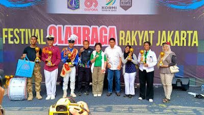 Berkat Tangan Dingin Sang Pelatih, SMP Hang Tuah 2 Jakarta Borong 7 Piala Di Kejuaraan Militery Drumband