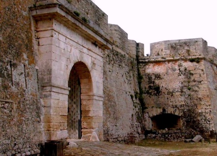 Benteng Kalamata benteng kalamata ternate benteng kalamata maluku utara sejarah benteng kalamata sejarah benteng kalamata ternate sejara benteng kalamata sejarah singkat benteng kalamata ternate sejarah tentang benteng kalamata asal usul benteng kalamata peninggalan benteng kalamata