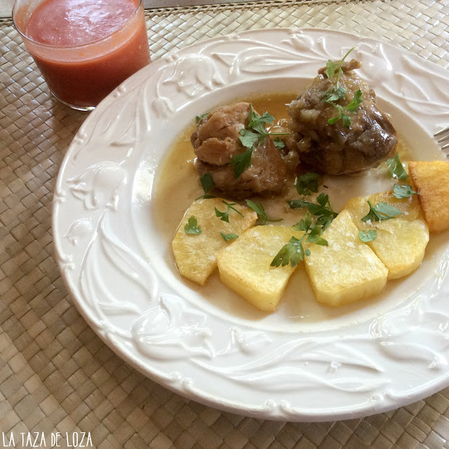 pollo-guisado-con-salsa-de-brandy-cebolla