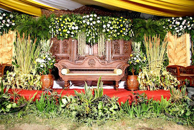 LAILA INDAH WEDDING Dekor manten Dekor Tenda  dan Meja  