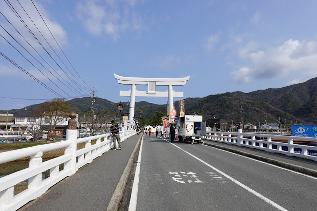 島根県出雲市大社町杵築南 出雲大社 宇迦橋大鳥居(国登録有形文化財)