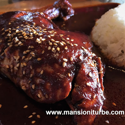 Mole Ranchero en Restaurante Doña Paca en Pátzcuaro