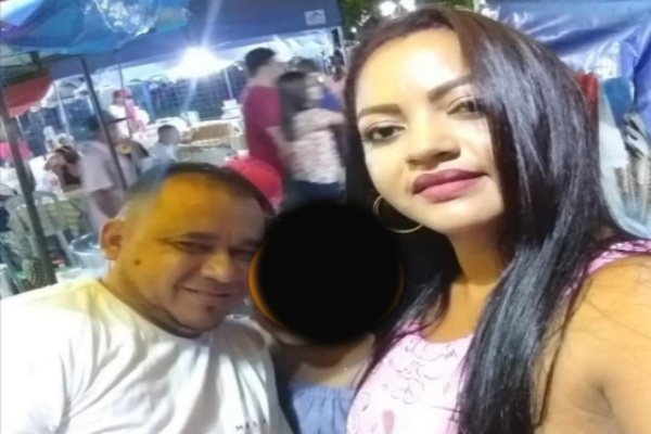 Mulher mata companheiro e é presa quando chorava ao lado do corpo