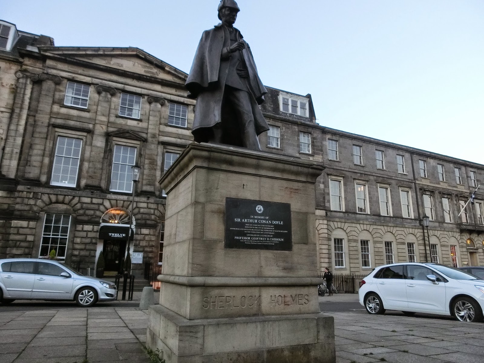 コナン ドイルゆかりのパブ The Conan Doyle エディンバラのパブ エディンバラ ポテトこぼれ話