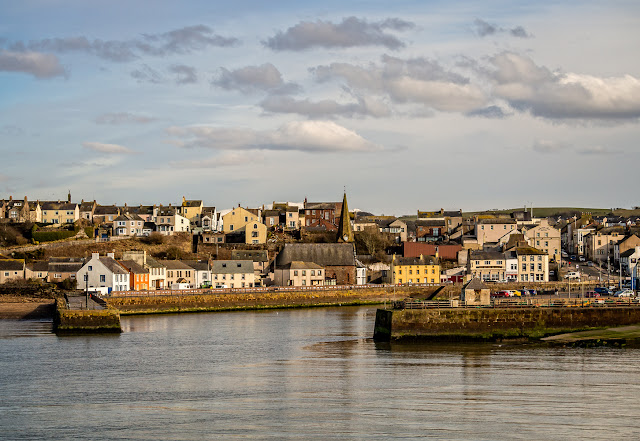 Photo of the entrance to Maryport Harbour from Maryport basin