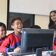 Dukung Peningkatan Pengetahuan Teknologi, Mahasiswa KKN Undip Kenalkan Komputer Pada Siswa SD di Desa Sigambir