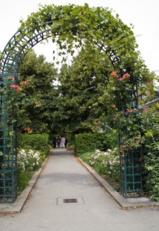 arch-promenade