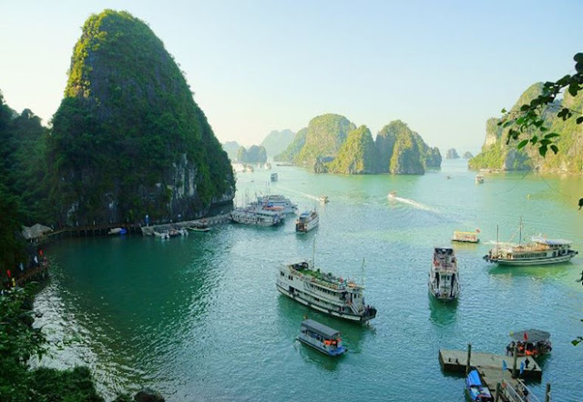 Vịnh Hạ Long, Việt Nam