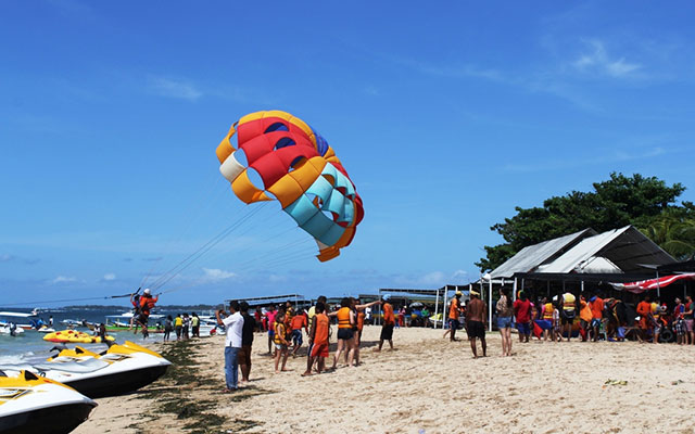 PANTAI TANJUNG BENOA BALI