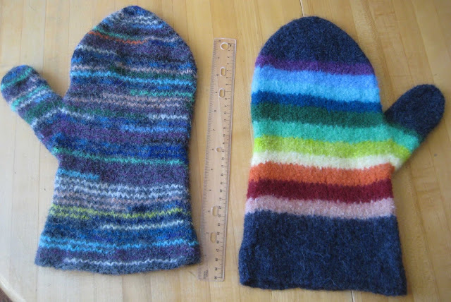 ChemKnits: More Oven Mitts
