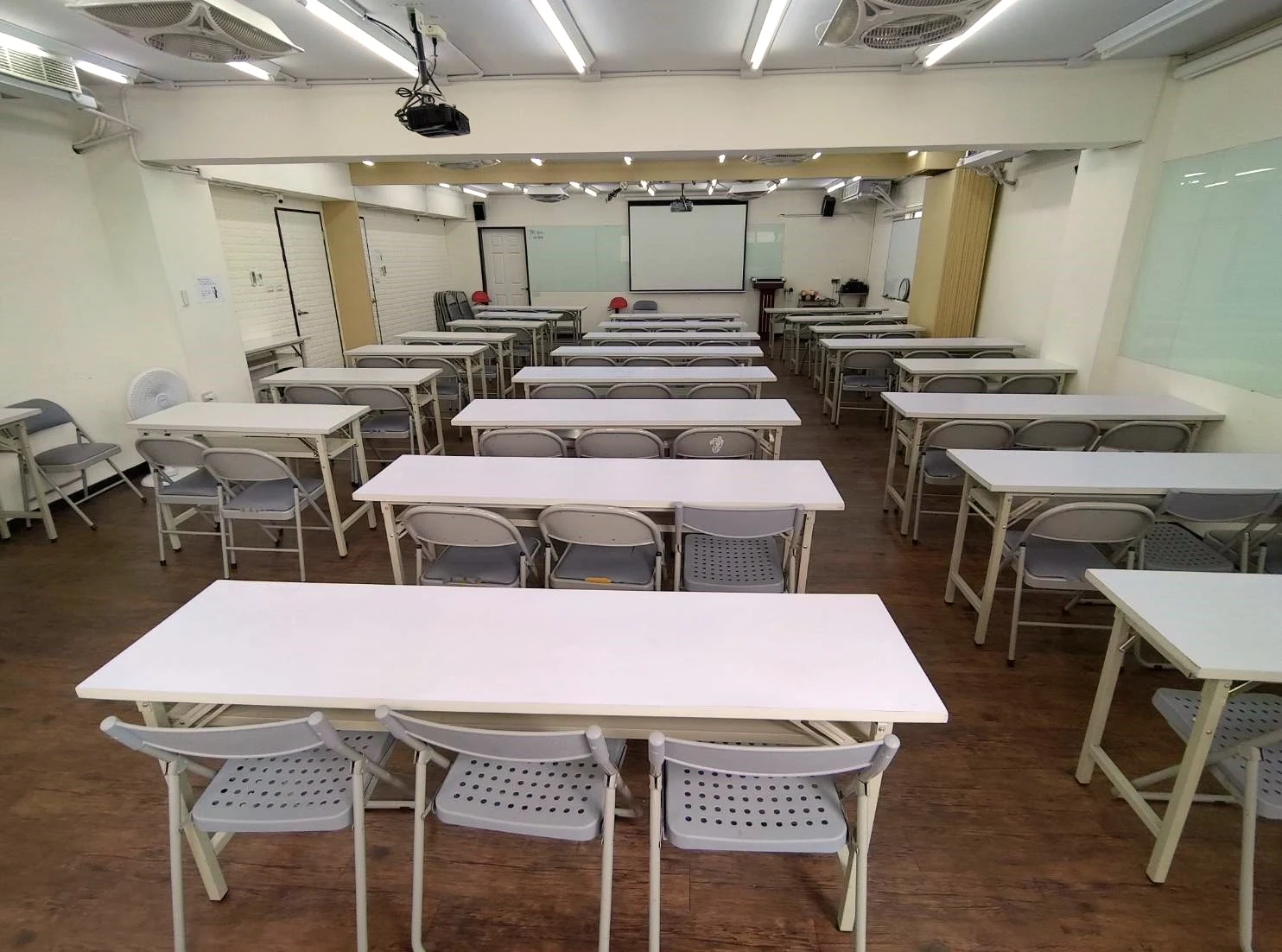 台北微風廣場場地租借-台北復興教室-教室圖片5