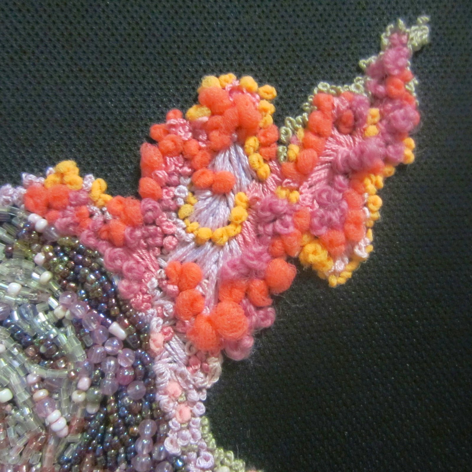 Pretty Ugly, embroidery, Louise Meuwissen