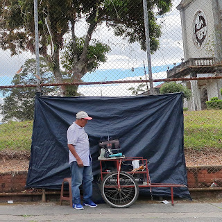 puriscal street vendor