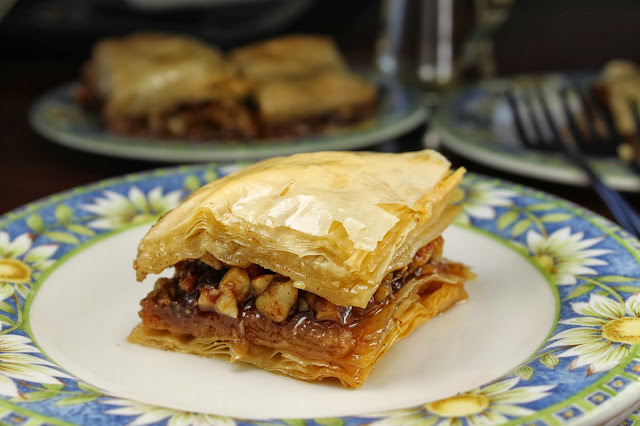 Baklava with vanilla syrup (Baklawa بقلاوة  )