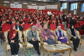 الدكتور حمدان ربيع رئيس جامعة دمياط يفتتح ندوة تعريفية حول "الدارك ويب"