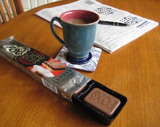 Fox's Hazelnut Caffè Biscuits - Biscuits in Tray 