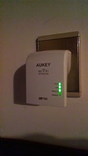 Amplificatore ripetitore segnale WiFi Dual Band AUKEY