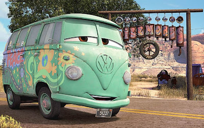 Kombi - personagem FIllmore do filme Carros