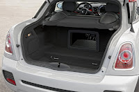 Mini John Cooper Works Coupé (2012) Luggage Compartment