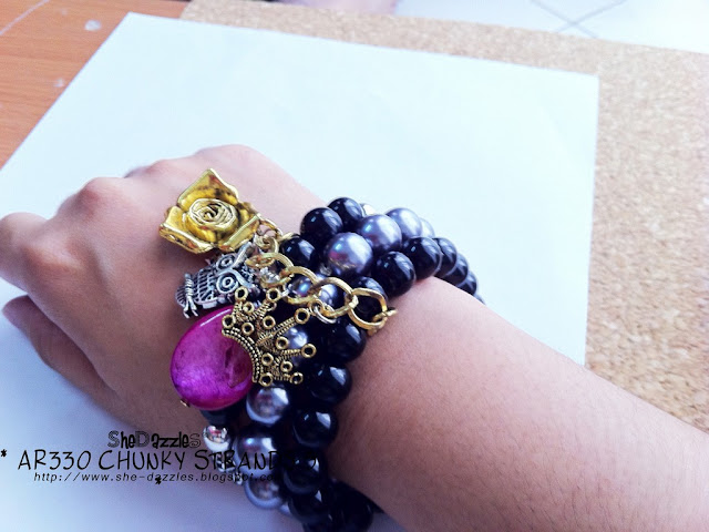 chunky-charm-bracelet