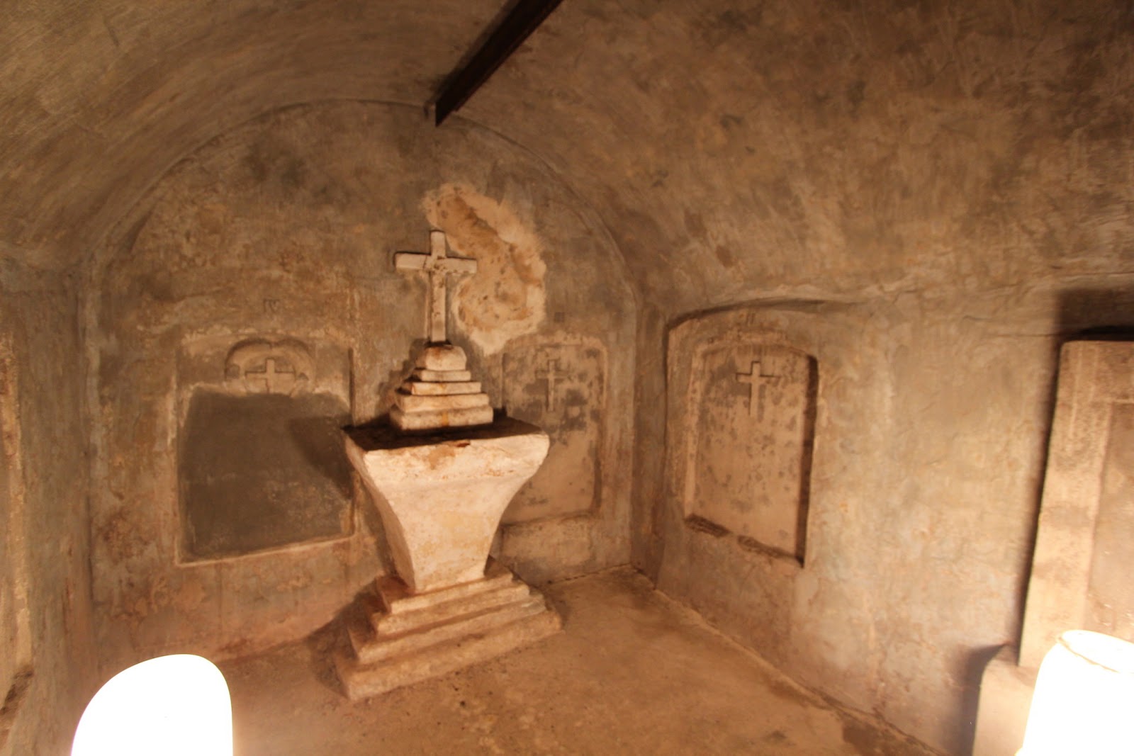 Underground Burial Places