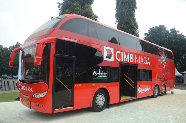 Bus Tingkat Wisata Kota DKI Jakarta sumbangan Bank CIMB Niaga