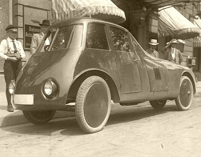 Persu Streamliner (1923):The world's first passenger car - photos